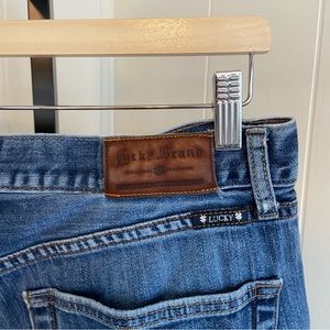 Lucky Brand Vintage Straight Medium Wash Denim Blue Jeans Mens 36x26 (Tag 30)